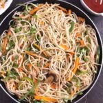 Vegetable Hakka Noodles _ How to make Veg Noodles - Cook with Kushi
